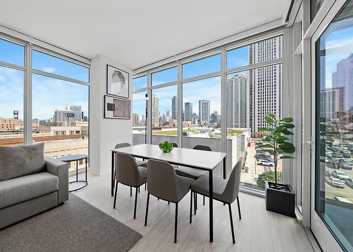 Level - Fulton Market Hotel