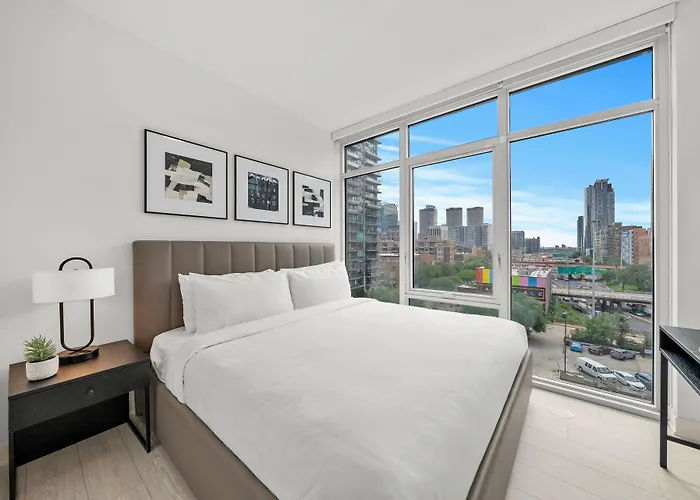 Level - Fulton Market Hotel
