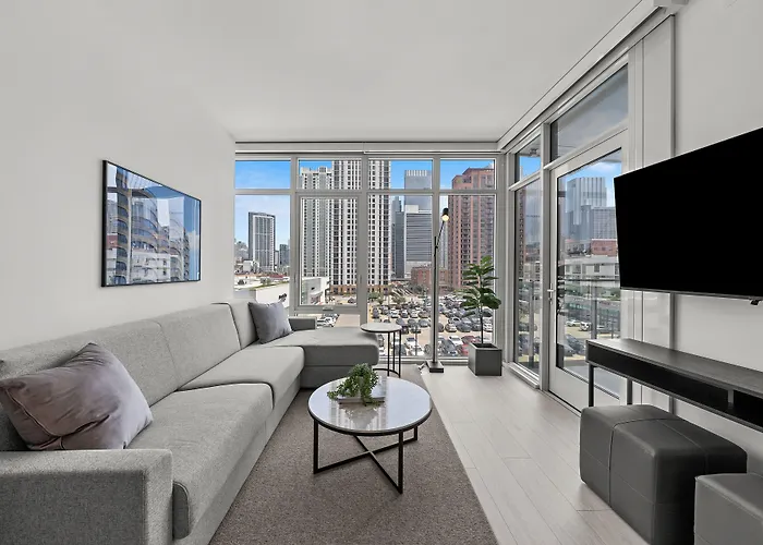 Hotel Level - Fulton Market